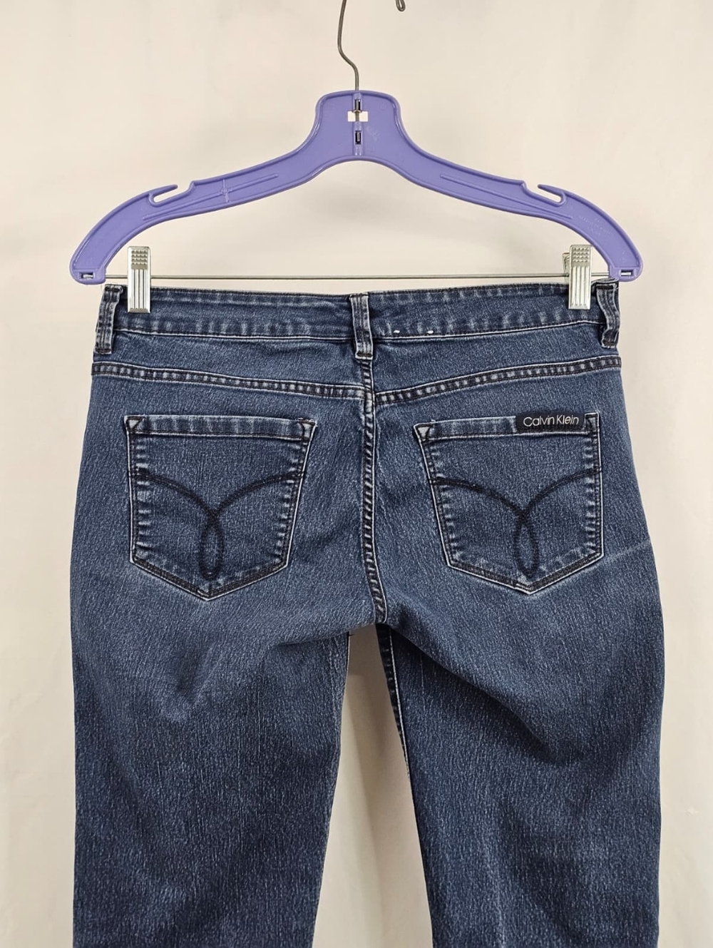 Calvin Klein Women's Low Rise Straight Leg Jeans, Sz 4